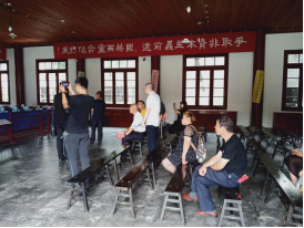 &#21326;&#20159;&#24179;&#21488;&#95;&#21326;&#20159;&#40;&#20013;&#22269;&#41;